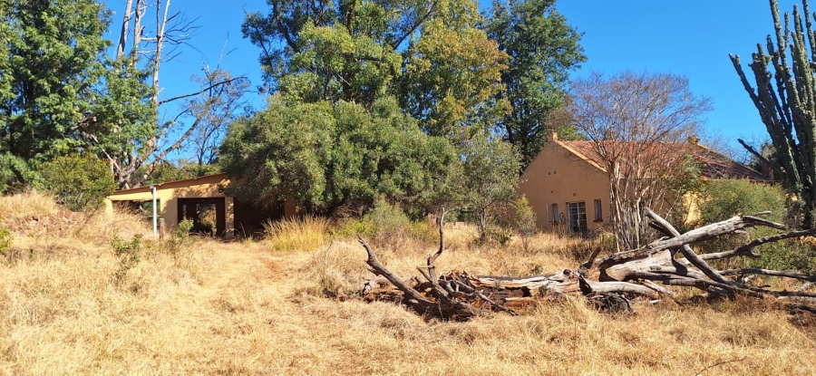 2 Bedroom Property for Sale in Rustenburg Rural North West